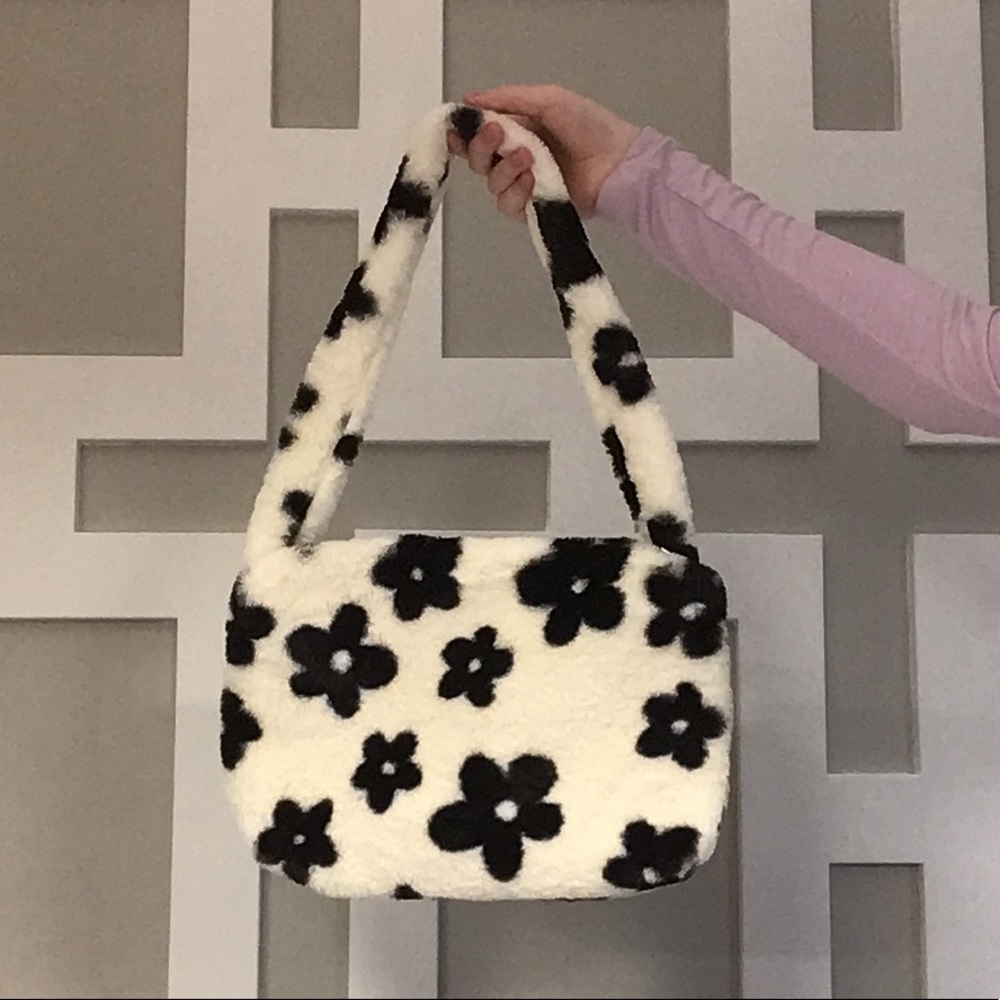 🖤The daisy bag furry and handmade